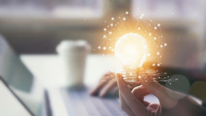 思念、想念、怀念、惦念如何区别？